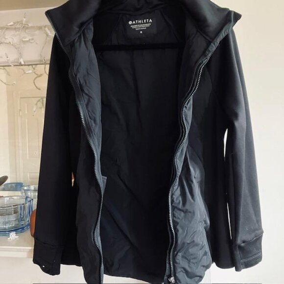 Athleta Inlet Quilted AthLeisure Black Puffer Slim Fit Hooded Jacket Sz MED - Picture 6 of 13